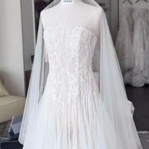 White Lace Strapless Dress